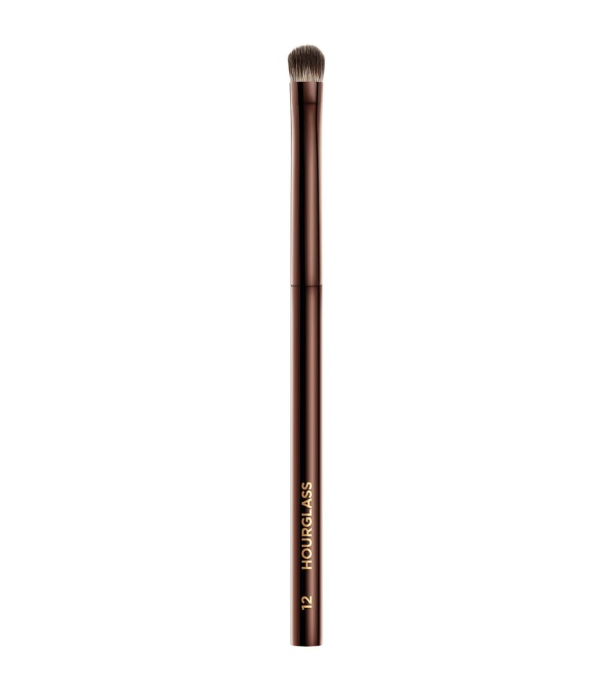 Nº 12 Beveled Shadow Brush