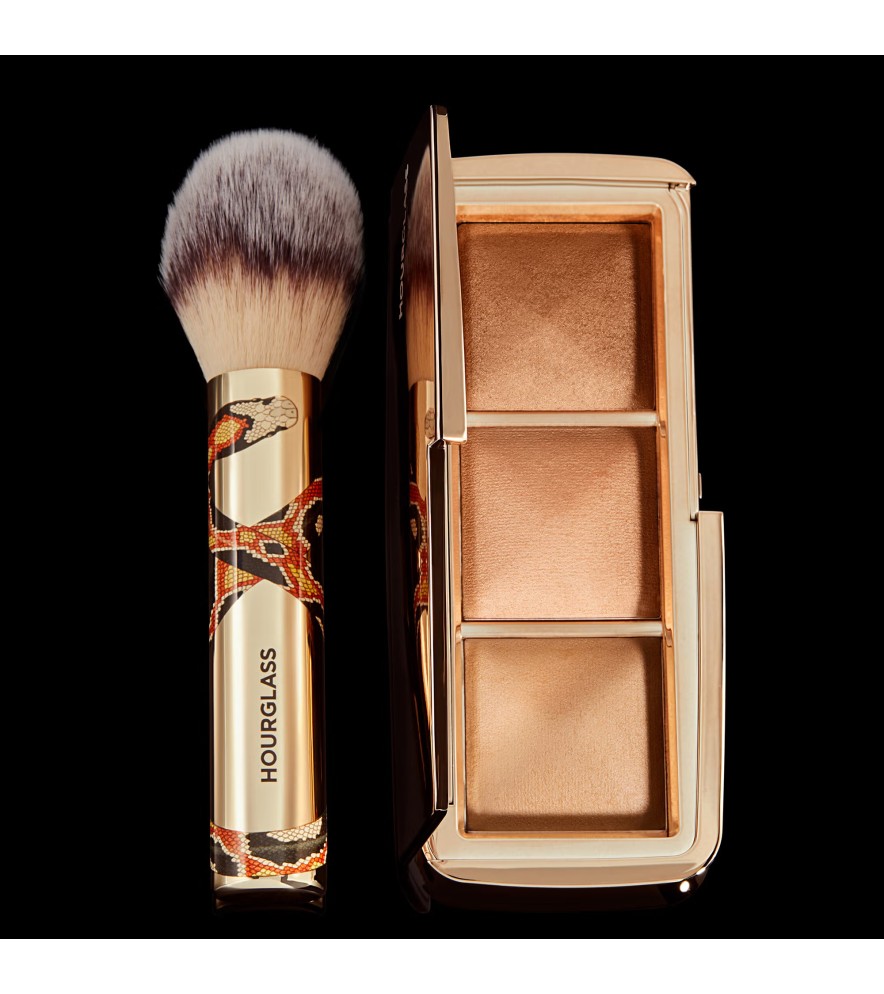 Hourglass Travel Veil Powder Brush - Snake