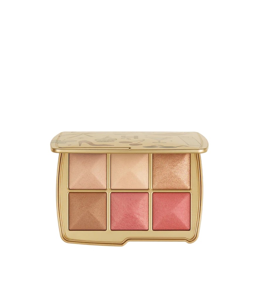 Hourglass and Barneys New York - Ambient Lighting Edit