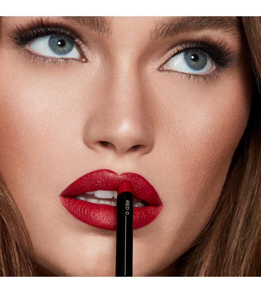 Confession Lipstick Red 0