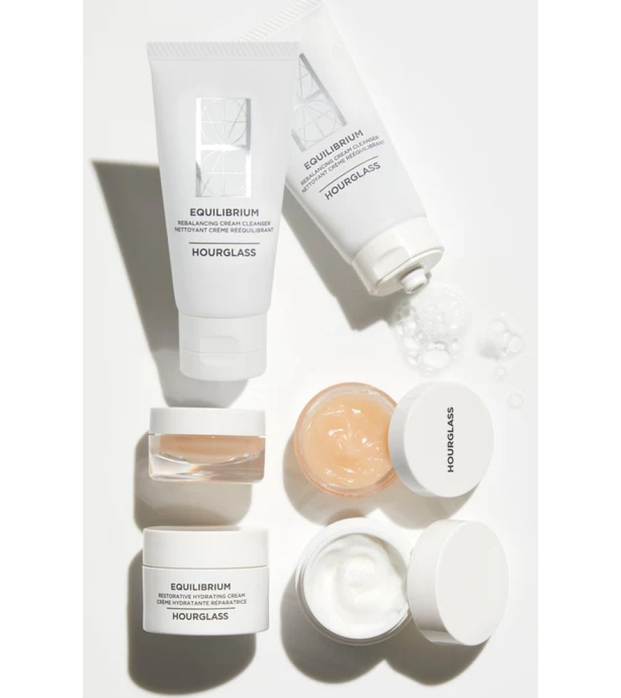 Equilibrium Intensely Hydrating Set